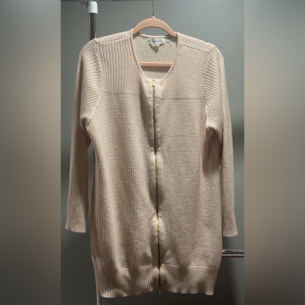Calvin Klein Sweater